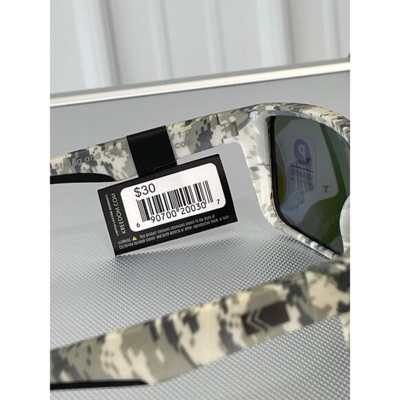 Kreedom Polarized Camo Sunglasses Blue Mirrored Lenses Unisex Modern Eyewear NEW - Picture 4 of 6